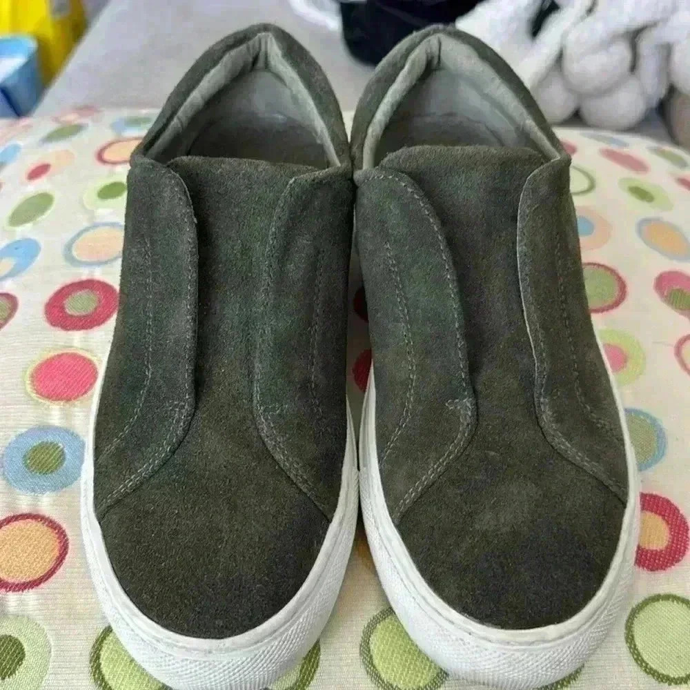 Women's J Slides Green Suede Slip On Sneaker Size 7M